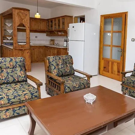 Cozy House With Garden In Bodrum