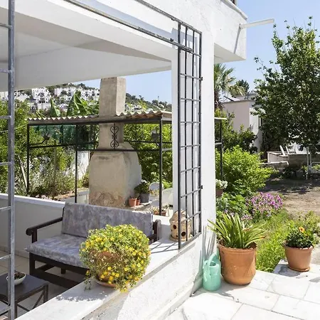 Cozy House With Garden In Bodrum Apartamento Gundogan (Bodrum)