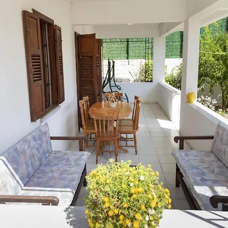 Cozy House With Garden In Bodrum Gundogan (Bodrum)